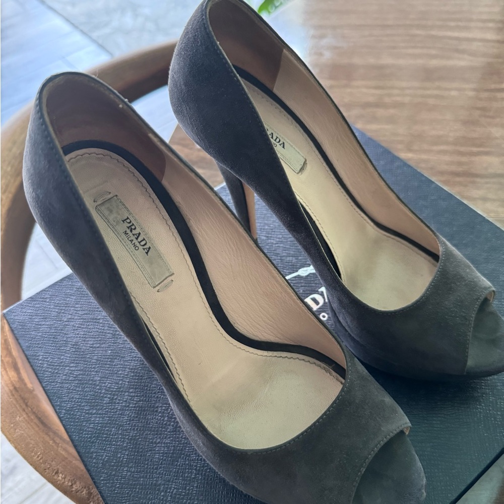 Prada grey high heels size 37